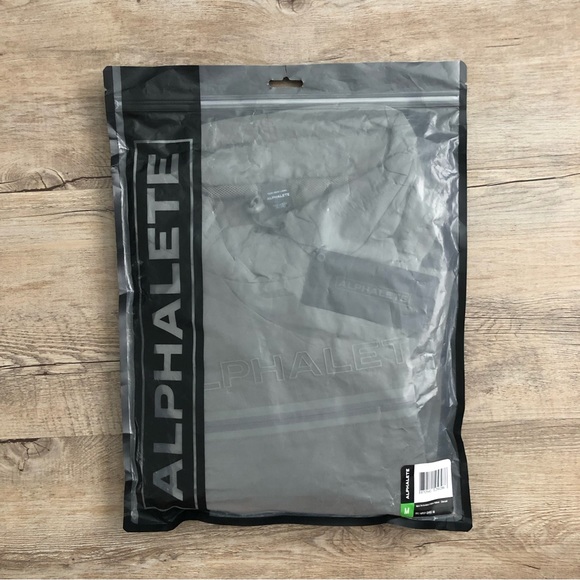 Alphalete Endure All-Purpose Pullover- M - Picture 4 of 12